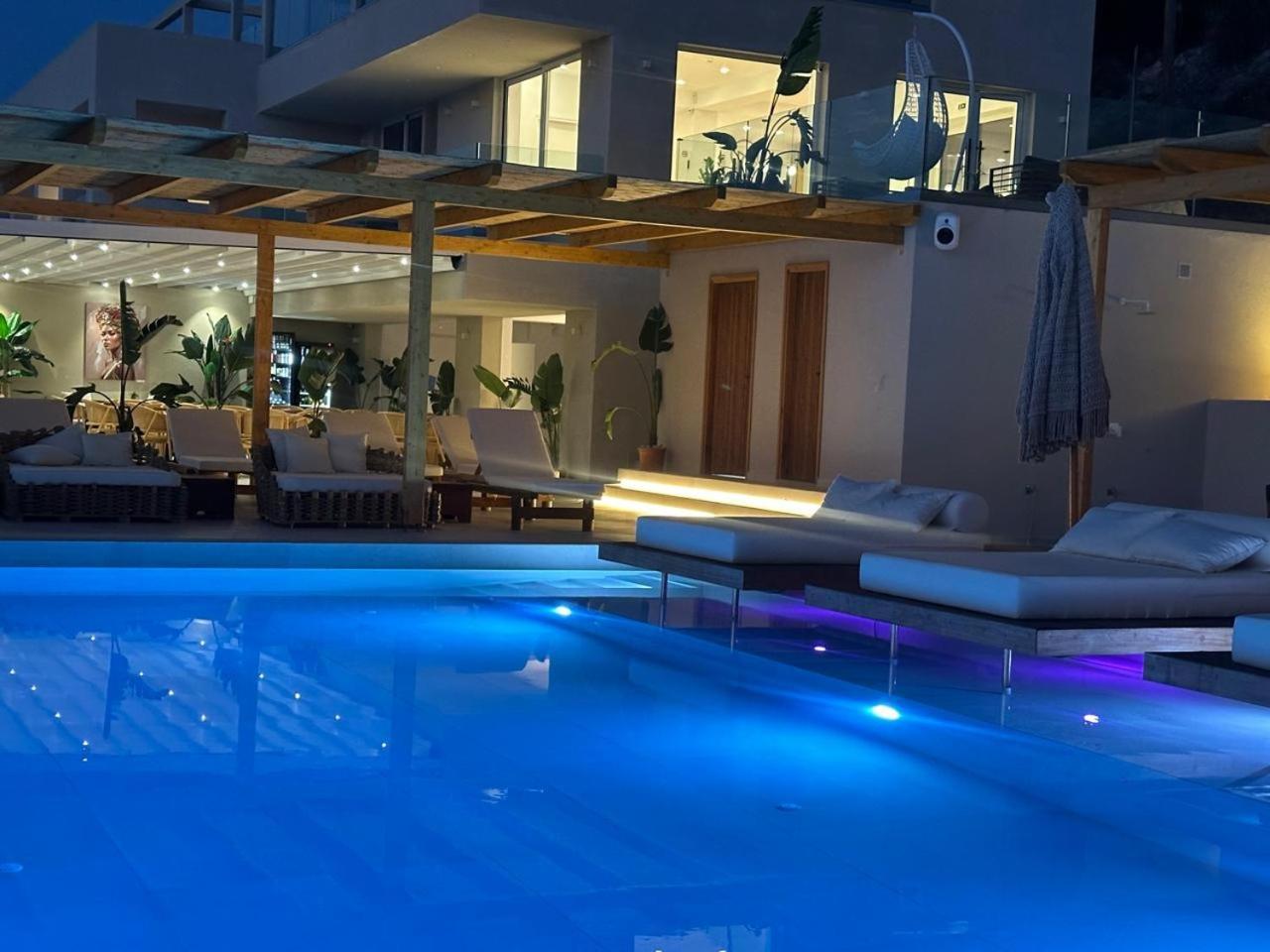 Myzith Luxury Suites Keri Exterior foto